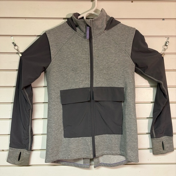 Ivivva Girls 12 Lululemon Style Jacket Grey Collar Hooded Zip Up Great Condition - Picture 1 of 15